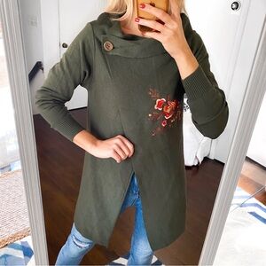 🍂 CHIC BOHO GREEN KNIT FLORAL EMBROIDERED CAPE CARDIGAN SWEATER!